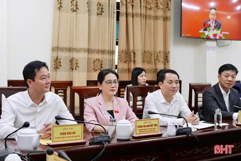 z5224841139990_16091221a2a2336eb3c0000c83b81665 copy.jpg