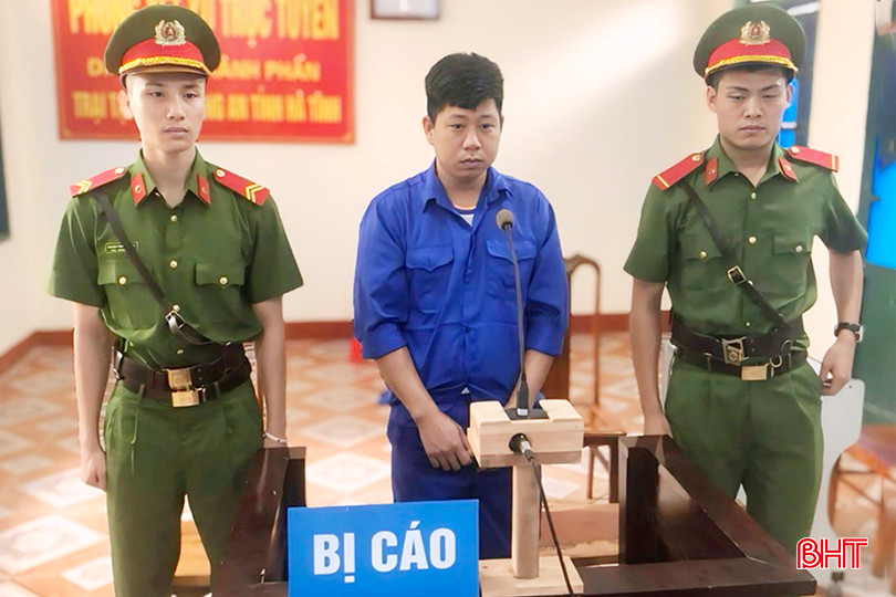 Sáng 22/4, Toà án nhân dân tỉnh Hà Tĩnh mở phiên toà xét xử sơ thẩm hình sự trực tuyến đối với bị cáo cáo Phạm Xuân Trường (SN 1989, trú thôn Quang Mỹ, xã Xuân Mỹ, huyện Nghi Xuân) về tội “Giết người". IMG_7469 copy.jpg