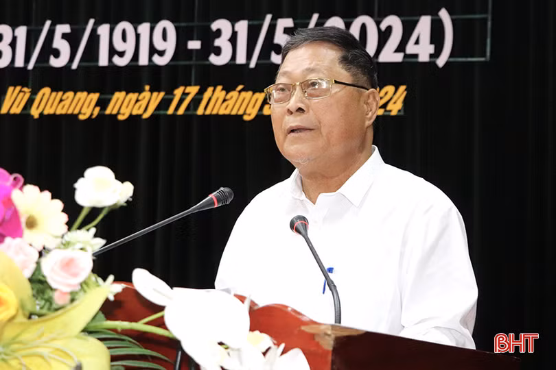 z5448541708844_413fa8bcffdb0c50f29f237c226755ae copy.jpg