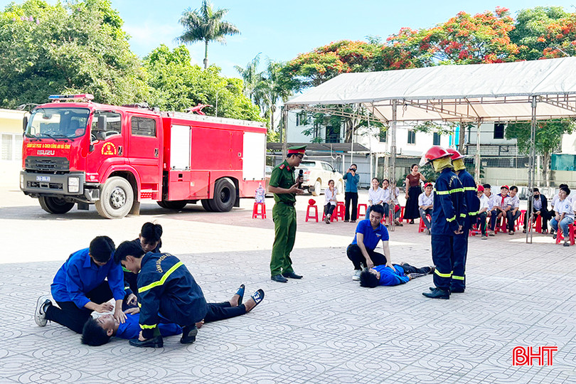 z5544129705564_4bfd38fbb768b9d75966e616cd1bb9d3 copy.jpg