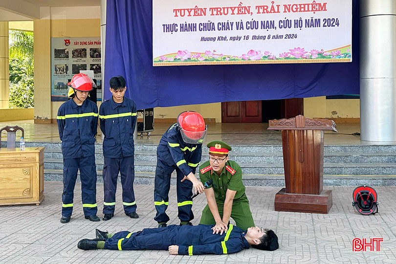 z5544130001258_1a65a56df1e0ac988bff01a0c205866d copy.jpg