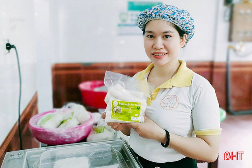 Chị Phong mong muốn có thể tiếp tục mở rộng thị trường, đưa sản phẩm "Bún sạch An Tâm" đến với nhiều người tiêu dùng các địa bàn khác. z5539446893725_377ae41900b64ebfcb0eae452243c9b9.jpg