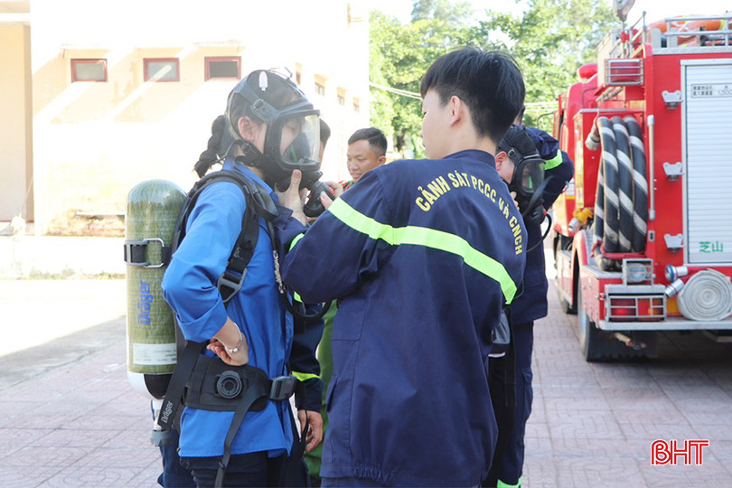 z5544281434284_b77d4541c7c47d148eeba1b48c9d2b86 copy.jpg