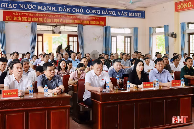 z5537229522137_d5b4d110ccbfe866f7e8807d35cc5c9d copy.jpg