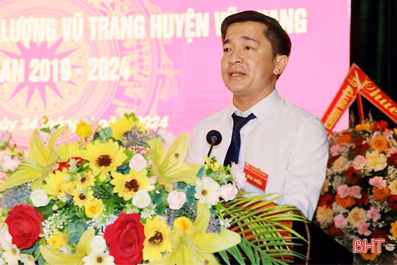 Chủ tịch UBND huyện Vũ Quang Trần Nguyên Thọ khai mạc đại hội.