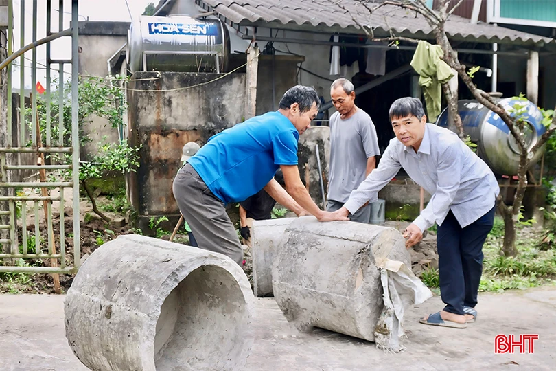 z5265994846643_37efa7bc9d8a214fc7a09ceb6f2c9cd8 copy.jpg