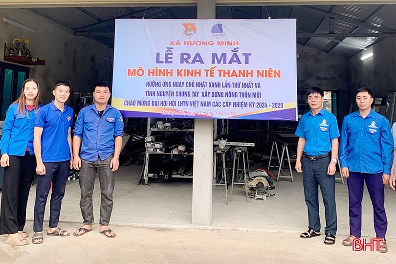 Đoàn xã Hương Minh ra mắt mô hình kinh tế có quy mô vốn trên 300 triệu đồng do đoàn viên Nguyễn Anh Hùng (SN 1991, trú thôn Hợp Thắng) làm chủ. z5256797043440_021efbb406b6b6868df61a401a5b7e4b copy.jpg