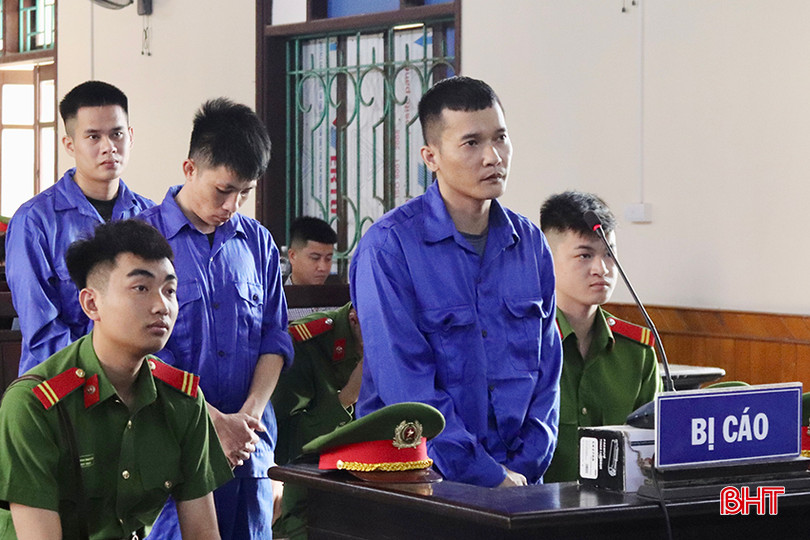 Phiên toà xét xử các bị cáo diễn ra trong vòng một ngày. IMG_4903 copy.jpg