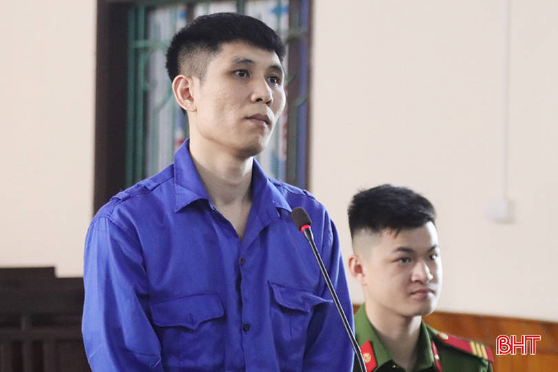 Bị cáo Nguyễn Văn Hậu tại phiên xử. IMG_4876 copy.jpg