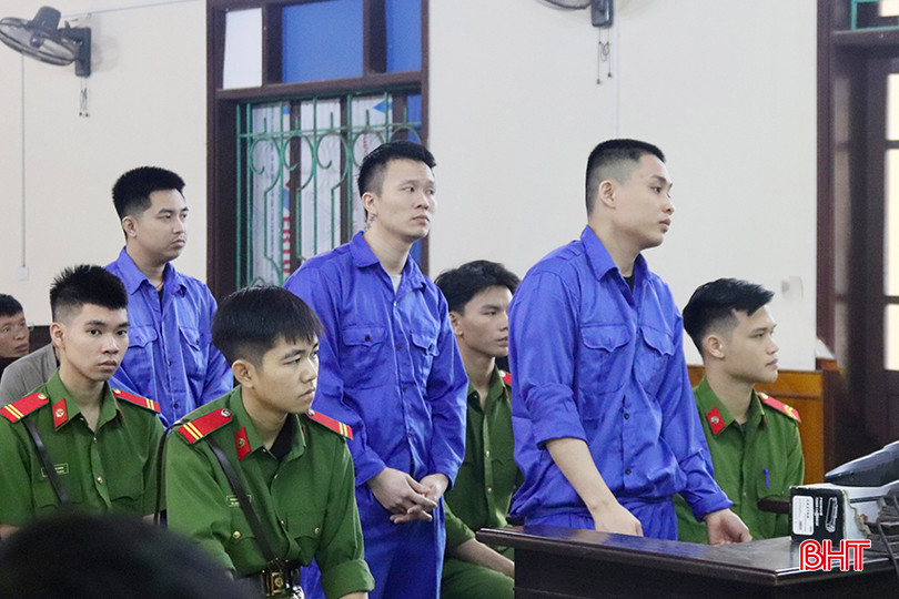 Phiên toà xét xử các bị cáo Nguyễn Quốc Cường, Nguyễn Khắc Tiệp và Phan Mạnh Hùng diễn ra trong 2,5 ngày. IMG_4813 copy.jpg