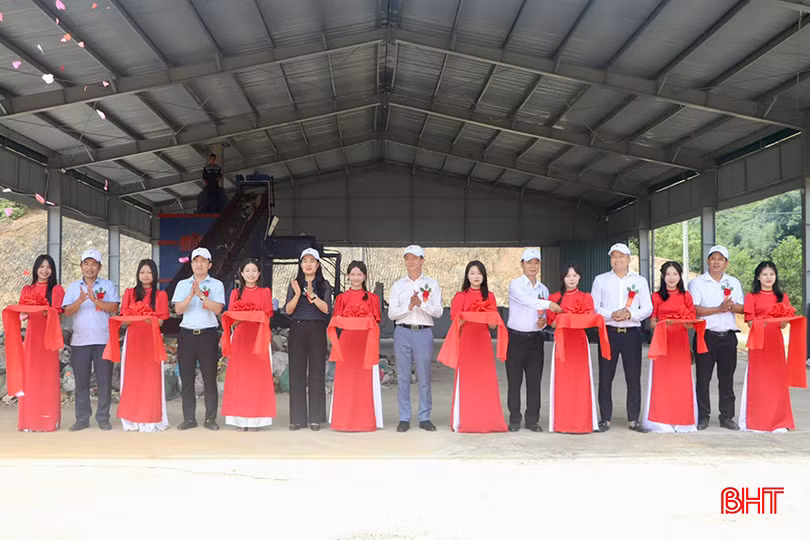 z5502384527352_3950a9a7057ab57df97b0ff240c44c17 copy.jpg