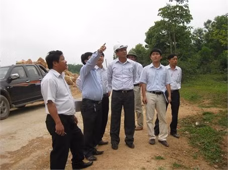 Lãnh đạo UBND tỉnh và ngành chức năng thường xuyên chỉ đạo nhưng công tác GPMB QL 15A vẫn không đạt yêu cầu