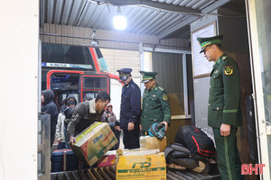Đảm bảo thông suốt tại Cửa khẩu Cầu Treo cho kiều bào về quê đón Tết