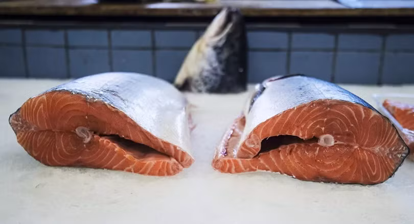 Chứng khoán Na Uy chao đảo sau tin Trung Quốc ngừng nhập cá hồi