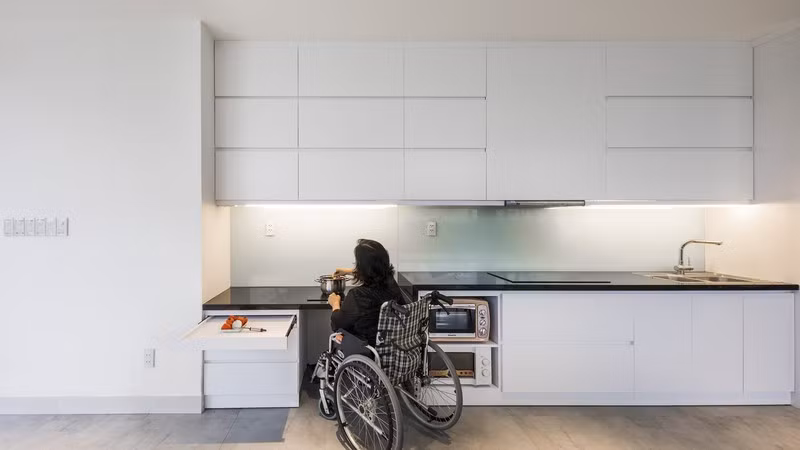 Nhà hoa sen thể hiện nghị lực phi thường của cô giáo khuyết tật