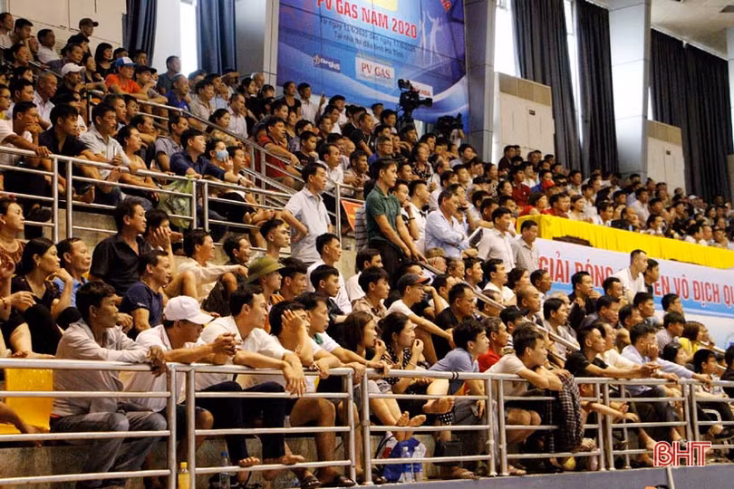 Giải bóng chuyền Vô địch quốc gia 2020: Các đội cửa dưới đều thua