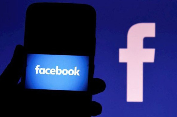 Facebook tiếp tục xóa gần 1.000 tài khoản cổ vũ biểu tình bạo lực