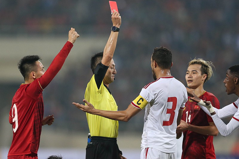 UAE sớm ‘tung cờ trắng’ dù chưa gặp lại tuyển Việt Nam