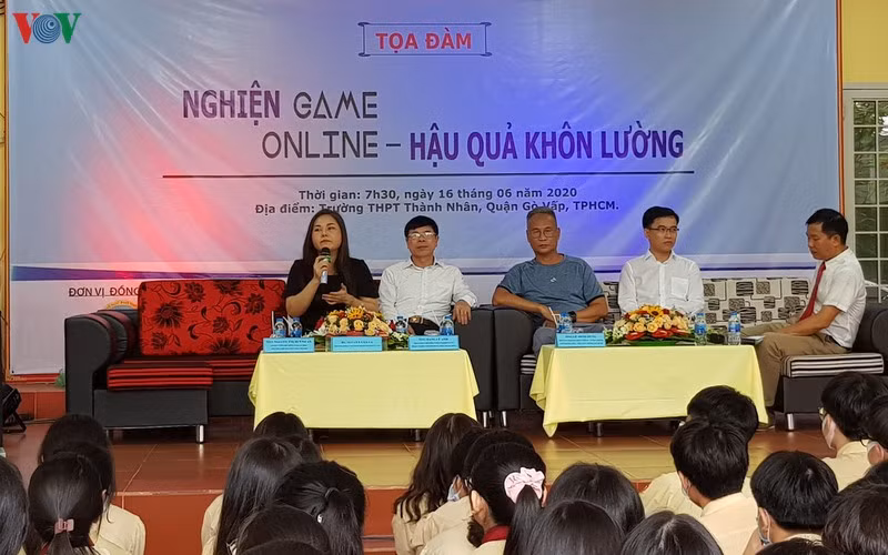 Giới trẻ nghiện game do cô đơn trong chính gia đình của mình