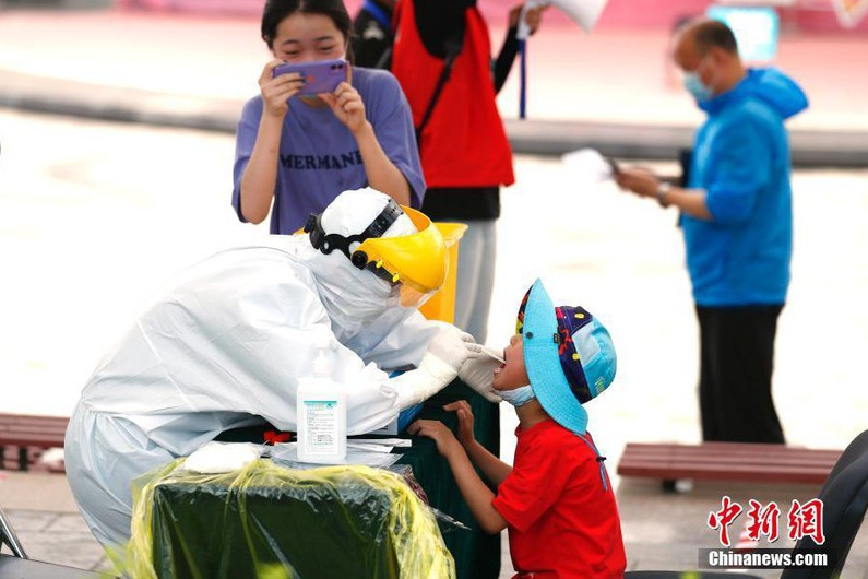 bắc kinh (trung quốc) xét nghiệm covid-19 cho gần 2,3 triệu người hình 1 Bắc Kinh - Trung Quốc xét nghiệm Covid-19 cho gần 2,3 triệu người