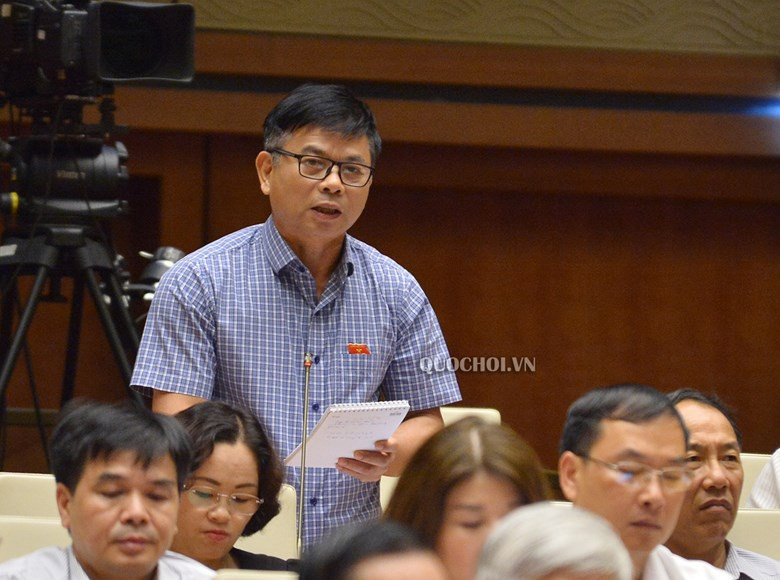 Tướng Tô Lâm: “Cấp 50 triệu thẻ căn cước trong 1 năm để bỏ sổ hộ khẩu”