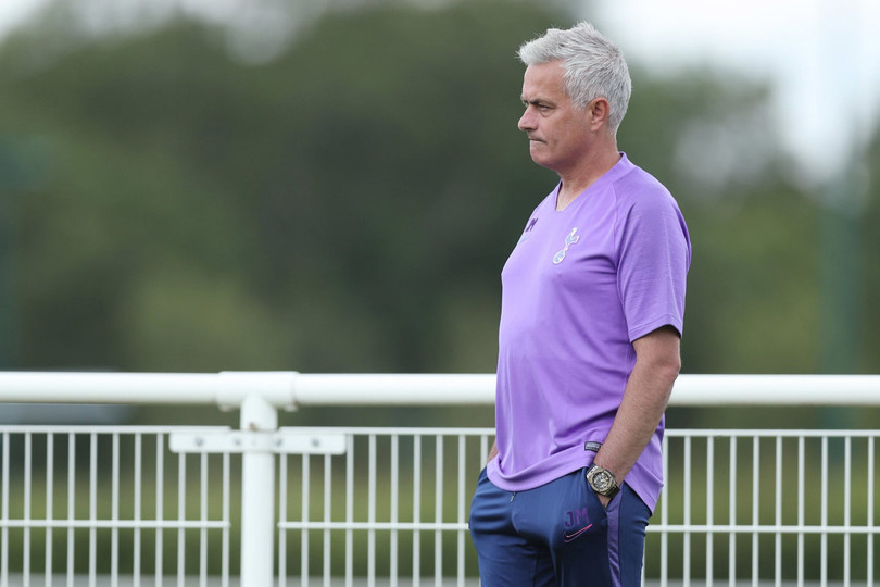 Tottenham đấu MU: Bài toán khó chờ Mourinho