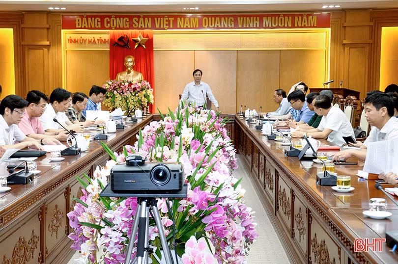 Xây dựng đường găng, đảm bảo tiến độ phục vụ Đại hội Đảng bộ tỉnh Hà Tĩnh