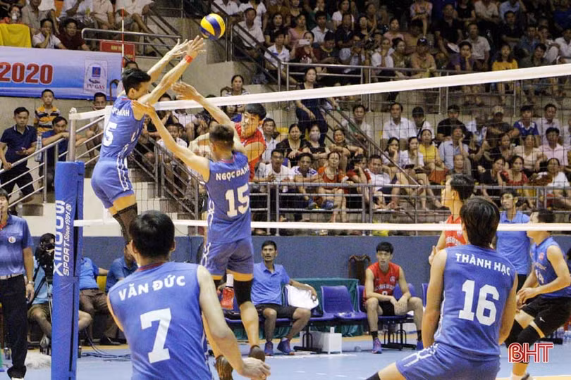 Hà Tĩnh thắng tưng bừng ngày thi đấu cuối cùng Giải Bóng chuyền vô địch quốc gia