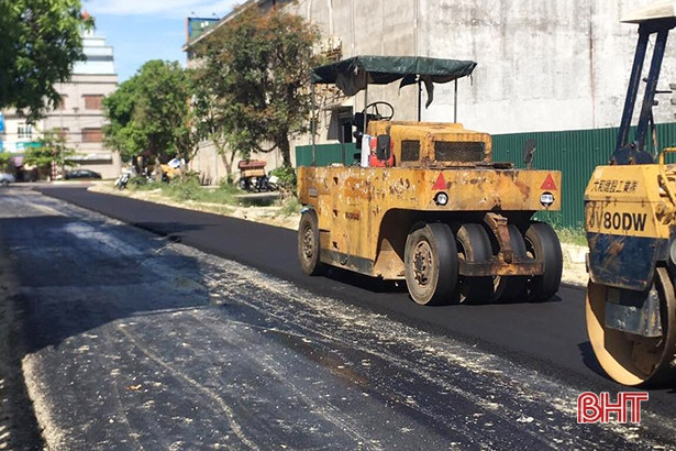 Sau phản ánh, đoạn đường ở trung tâm TP Hà Tĩnh đã “thông tuyến”
