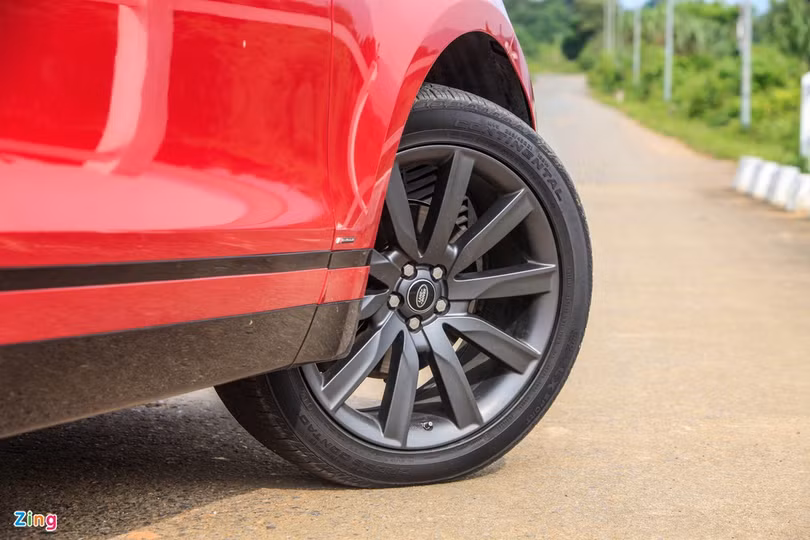 Những hư hỏng ô tô thường gặp mùa nắng nóng và cách khắc phục