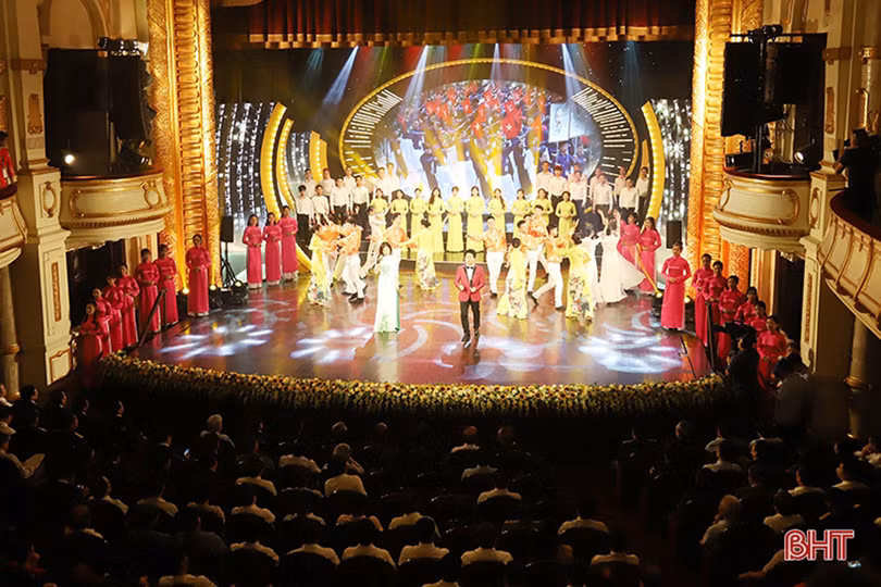 Báo Hà Tĩnh nhận giải C - Giải Báo chí quốc gia năm 2019