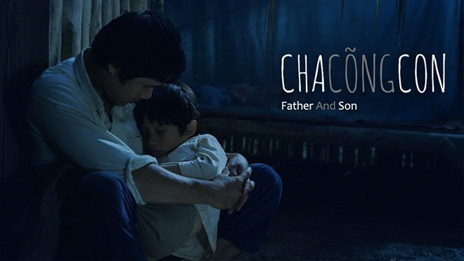 Tình phụ tử là chủ đề chính của Cha cõng con và đạo diễn Lương Đình Dũng mong bộ phim có thể tiếp cận đối tượng khán giả gia đình. phim cong con noi am anh tu cau chuyen co that