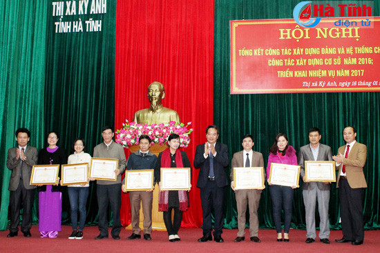 ky anh tap trung cao khoi phuc san xuat sau su co moi truong bien