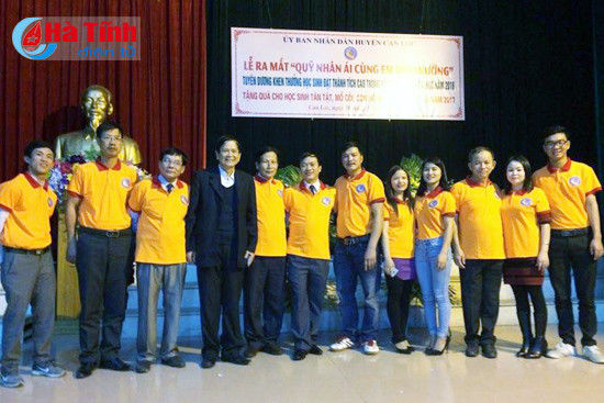 can loc ra mat quy nhan ai cung em den truong