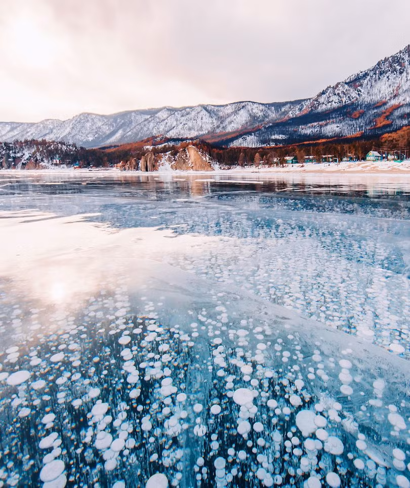 ve dep ngoan muc cua ho bang o nga khi dong den