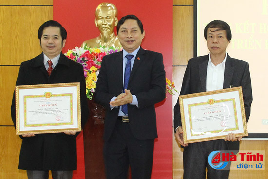 lanh dao chi dao cac co quan tinh hoan thanh nhiem vu chinh tri