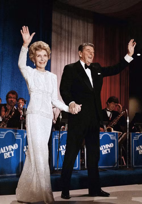 xiem y cac de nhat phu nhan my qua 15 le nham chuc tong thong