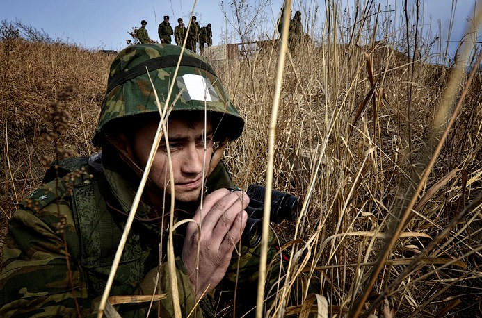 chum anh tinh nhue hai quan danh bo nga