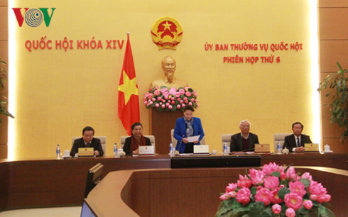 thuong vu quoc hoi se tiep tuc thao luan viec ky luat can bo nghi huu