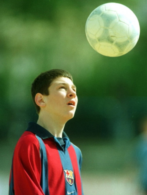 phong van dac biet phut trai long cua messi