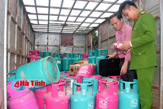 tam giu 141 binh gas khong co hoa don chung tu