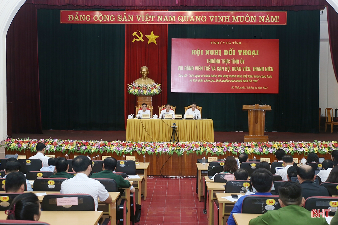 Xây dựng tổ chức Đoàn ở Hà Tĩnh vững mạnh về tư tưởng, chính trị, tổ chức và hành động