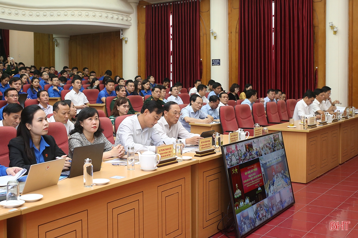 Xây dựng tổ chức Đoàn ở Hà Tĩnh vững mạnh về tư tưởng, chính trị, tổ chức và hành động