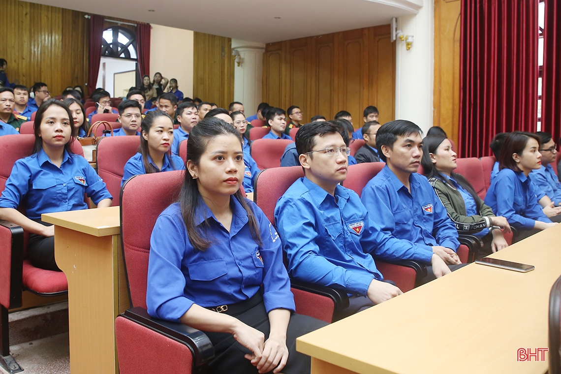 Xây dựng tổ chức Đoàn ở Hà Tĩnh vững mạnh về tư tưởng, chính trị, tổ chức và hành động