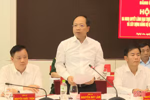 Hội nghị Đảng ủy Quân khu 4 thống nhất quyết tâm hoàn thành thắng lợi nhiệm vụ năm 2026