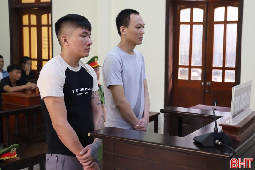 Mua bán ma tuý, 2 đối tượng nhận 45 tháng tù giam