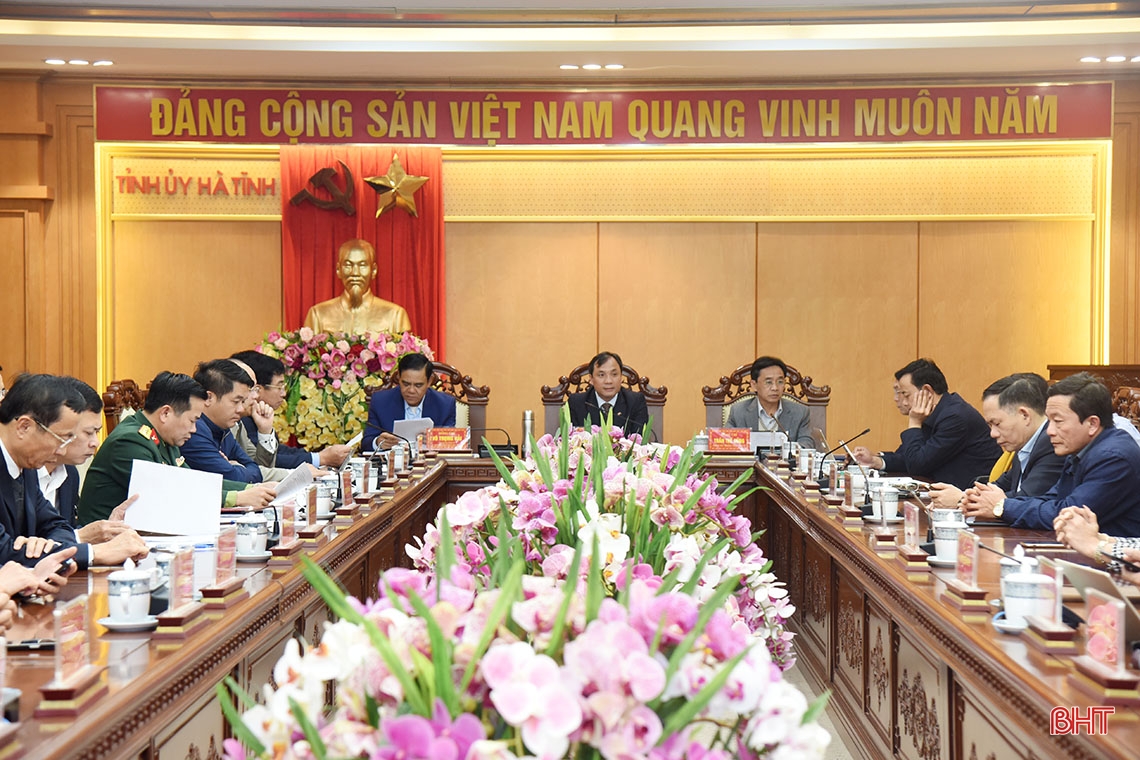 Hà Tĩnh công bố quyết định của Ban Bí thư về công tác cán bộ