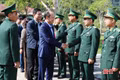 Phó Bí thư Thường trực Tỉnh ủy kiểm tra trực sẵn sàng chiến đấu, tặng quà hộ dân khó khăn