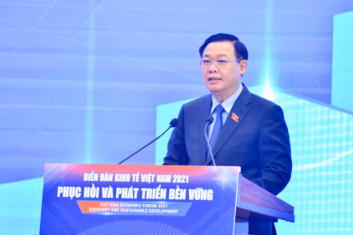 Diễn đàn kinh tế Việt Nam 2021: Phục hồi và phát triển bền vững