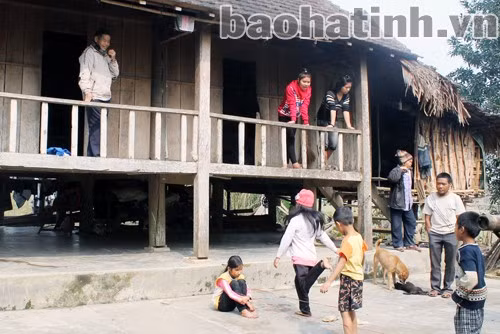 Bản Rào Tre đang đổi thay, cuộc sống của bà con ngày một no ấm